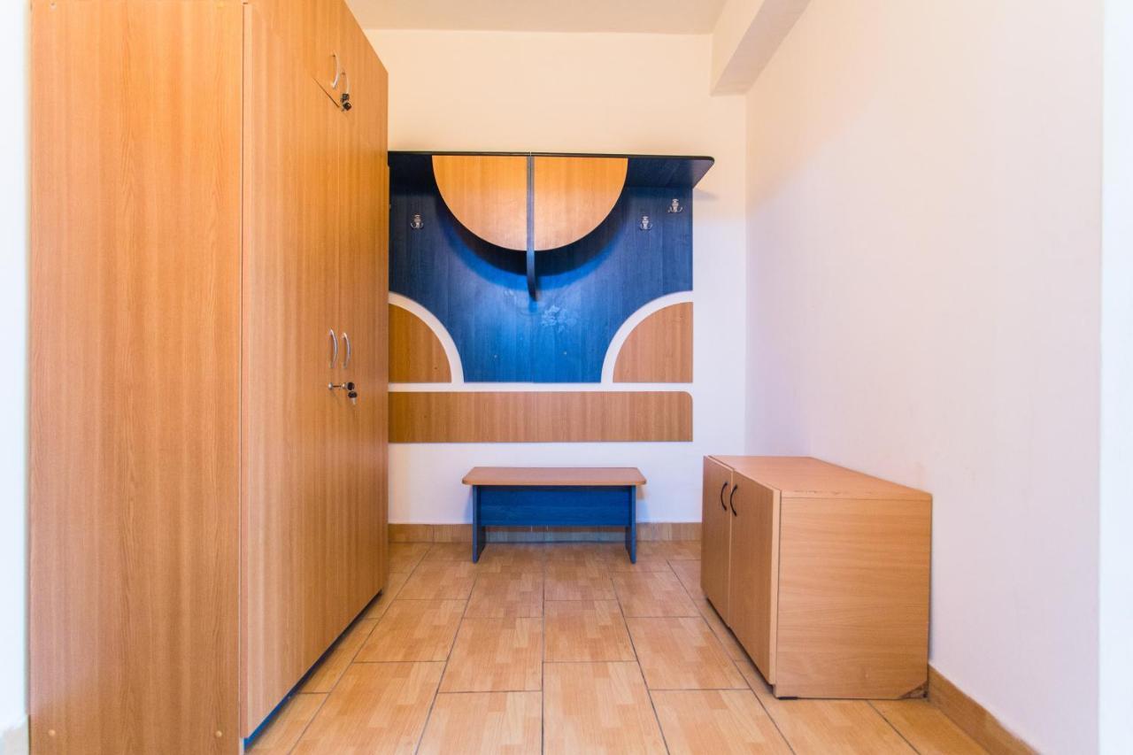 Hostel Horia Plopeni Extérieur photo